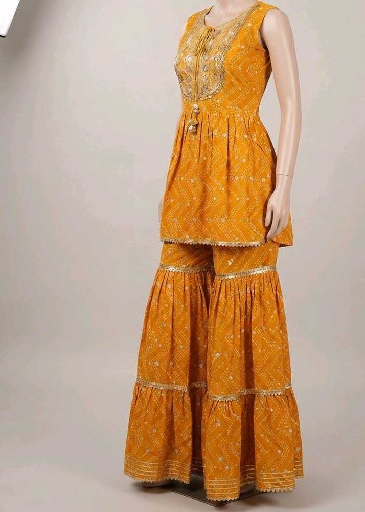 Beautiful Yellow Bandhani Kurta Set