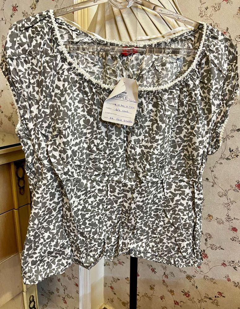 Floral Print Short Sleeve Top