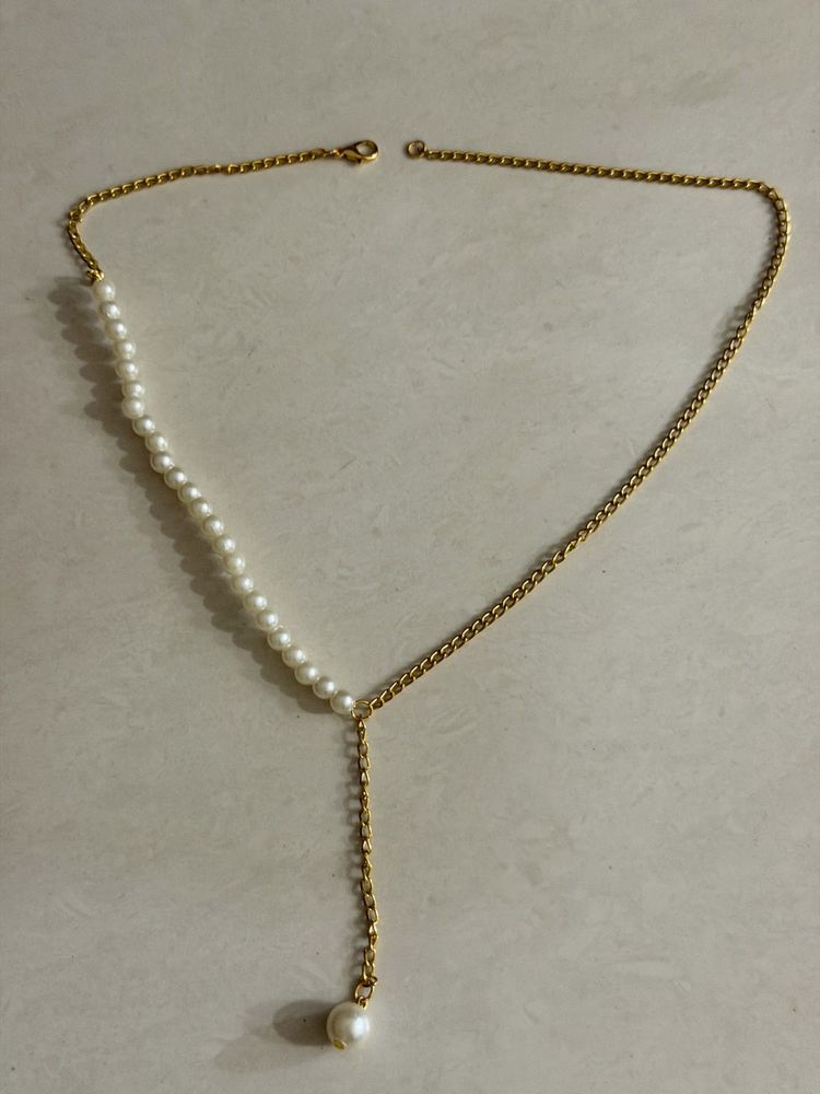 Elegant Pearl &amp; Gold Chain Necklace