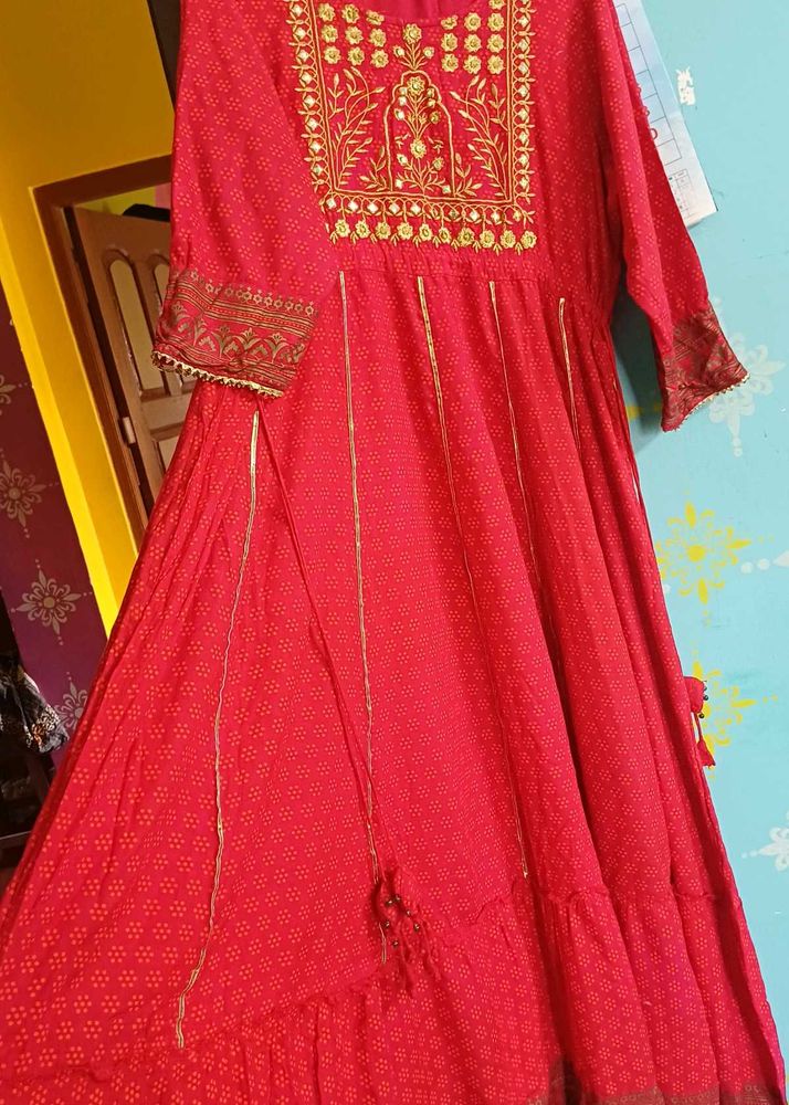 Beautiful Red Embroidered Kurta