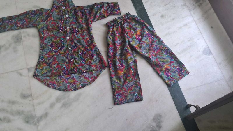 combo of 26 size(4 to 6yr) and 34 size(7 t