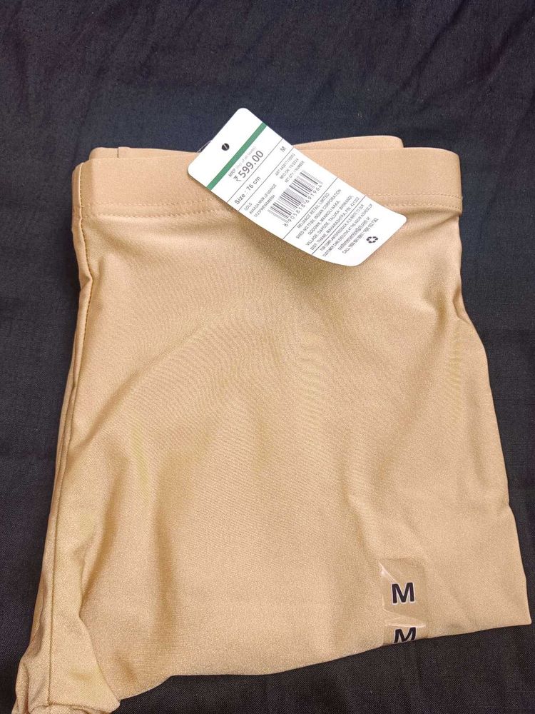 New gold shimmer Leggings with Tag
