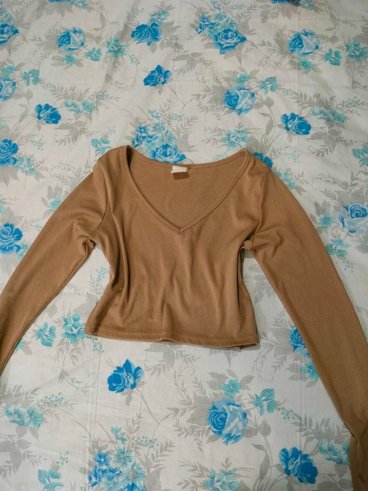 Basic Long Sleeve V-Neck Top