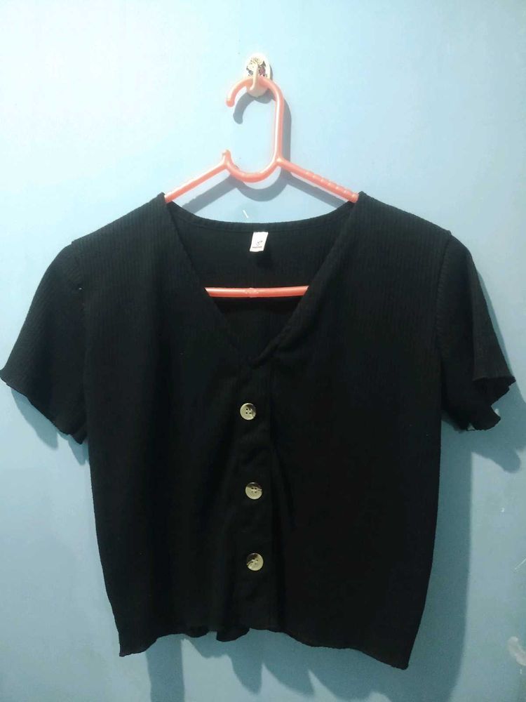 Chic Black Button-Up Short Sleeve Top