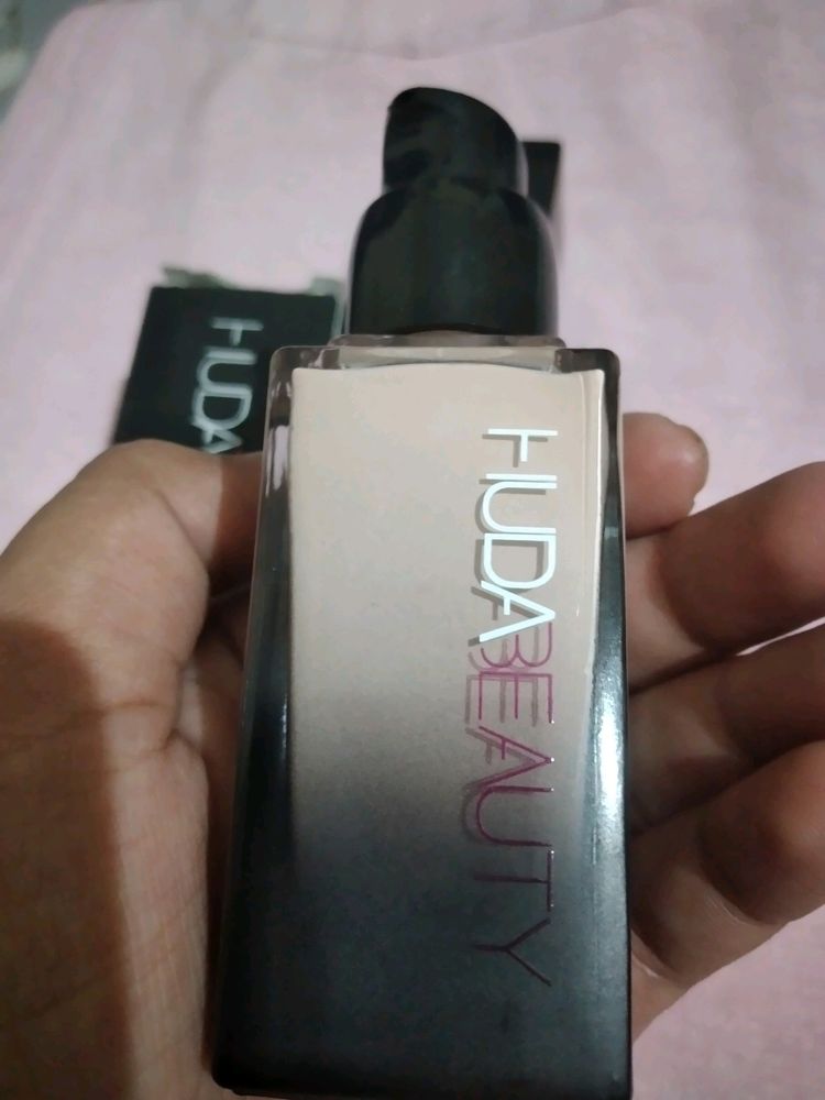 HUDABEAUTY Foundation Fair Shade ❣