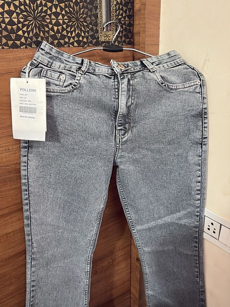 TRENDY🔥 Bell Bottom Jeans