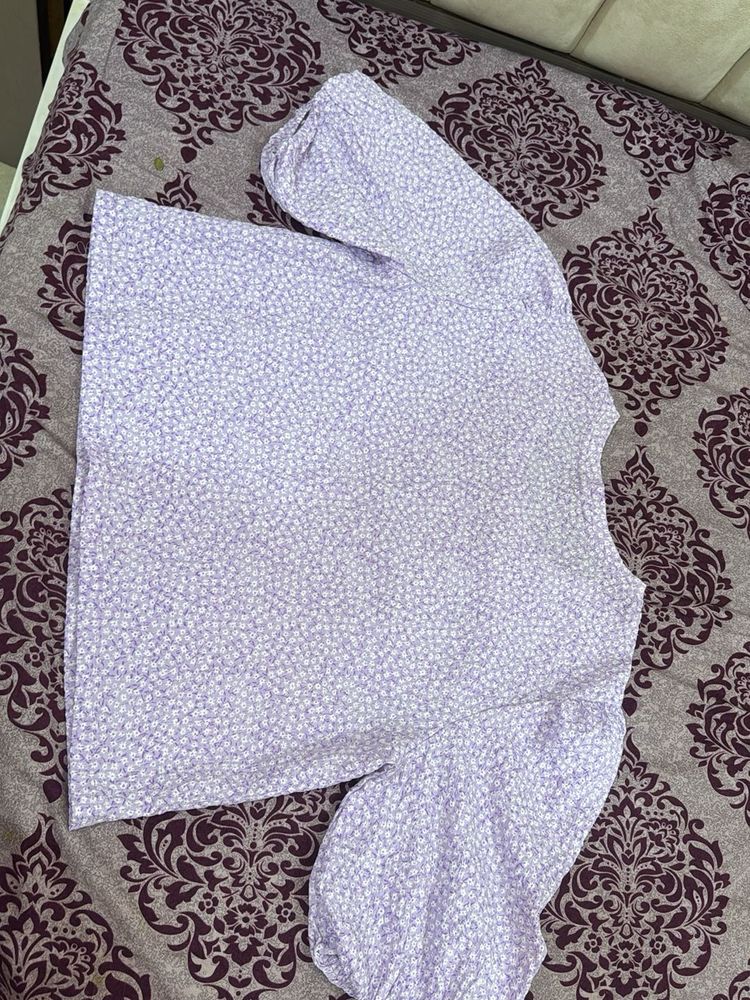 Charming Floral Puff Sleeve Top