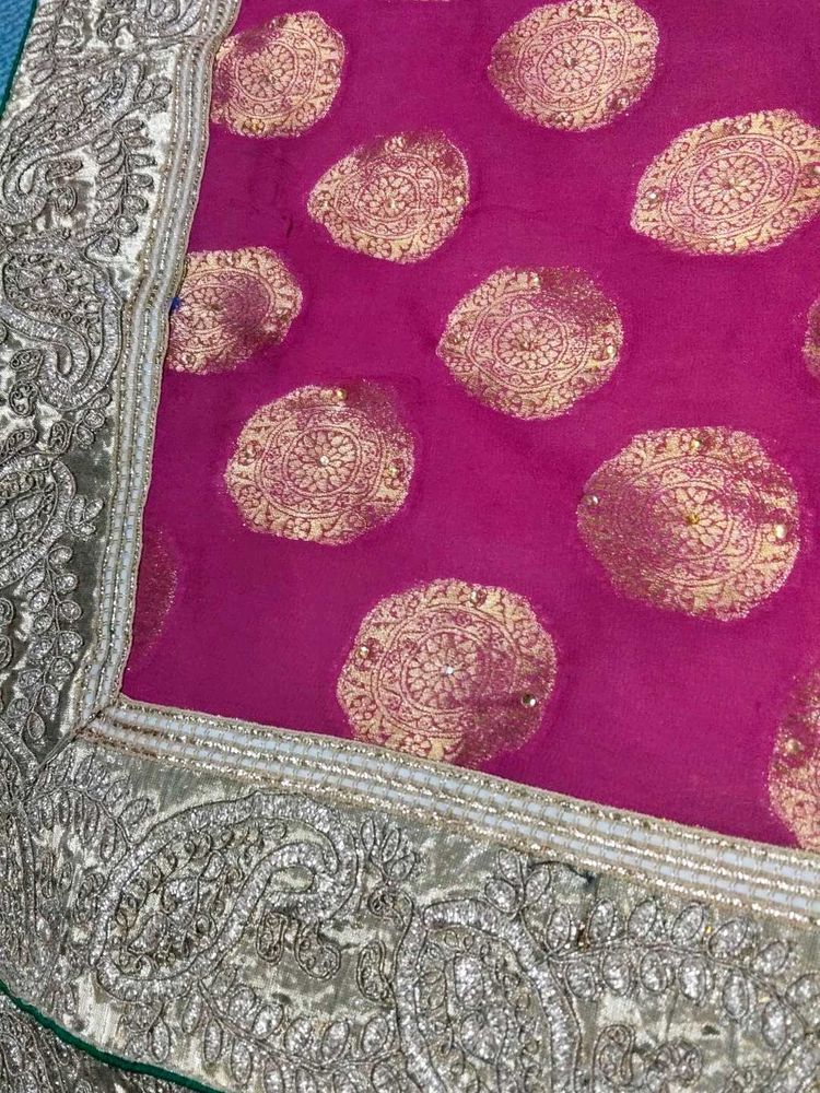 Exquisite Silk Saree with Intricate Weaving