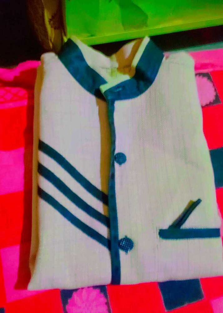 Stylish Black Touch Vest
