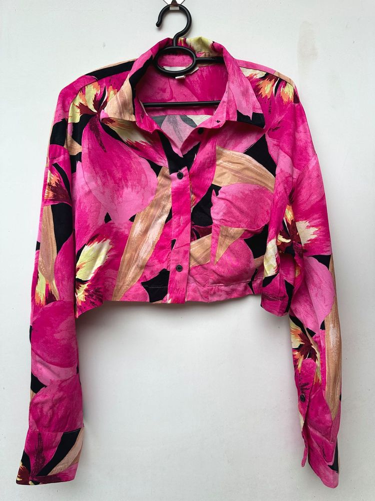 HnM Cropped satin Shirt