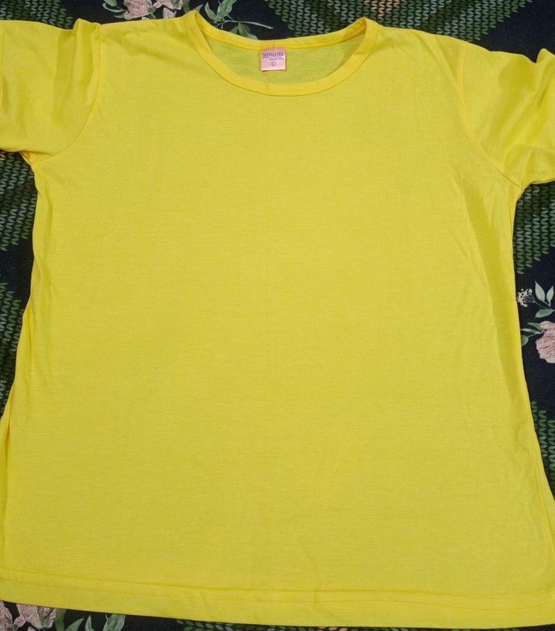 Ladies T-shirt