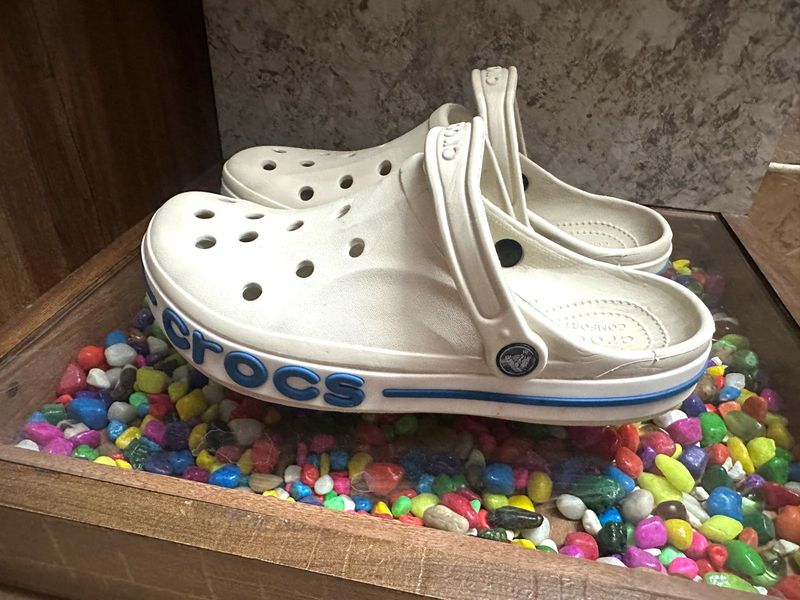 off White Crocs Flipflops