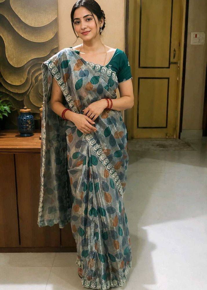 leaf pattern saree