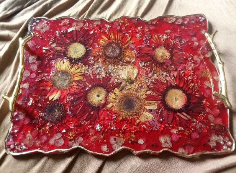 Beutiful Handmade Floral Resin serving Tray