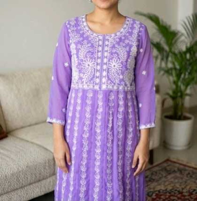 Beautiful Lucknowi Chikankari Kurta