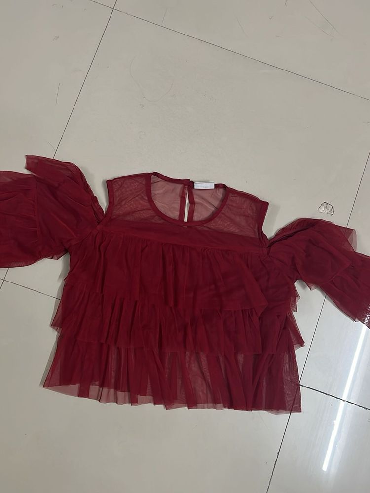 chic Maroon net cold shoulder top