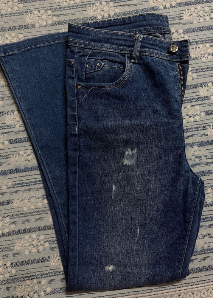 Stylish Blue Bootcut Denim Jeans