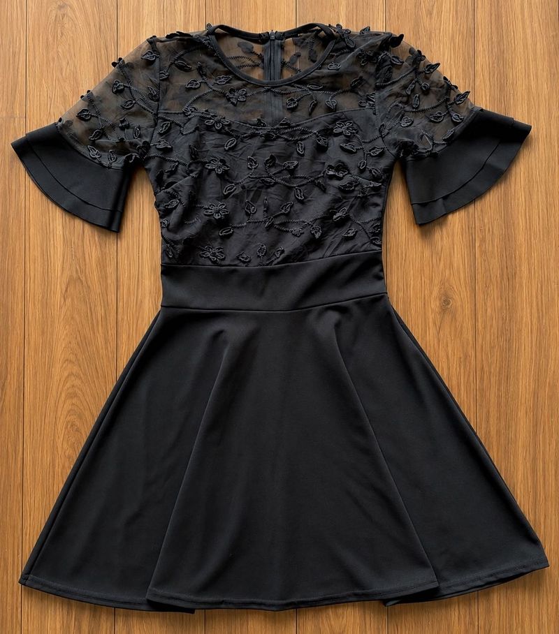Elegant Black Lace Detail Dress