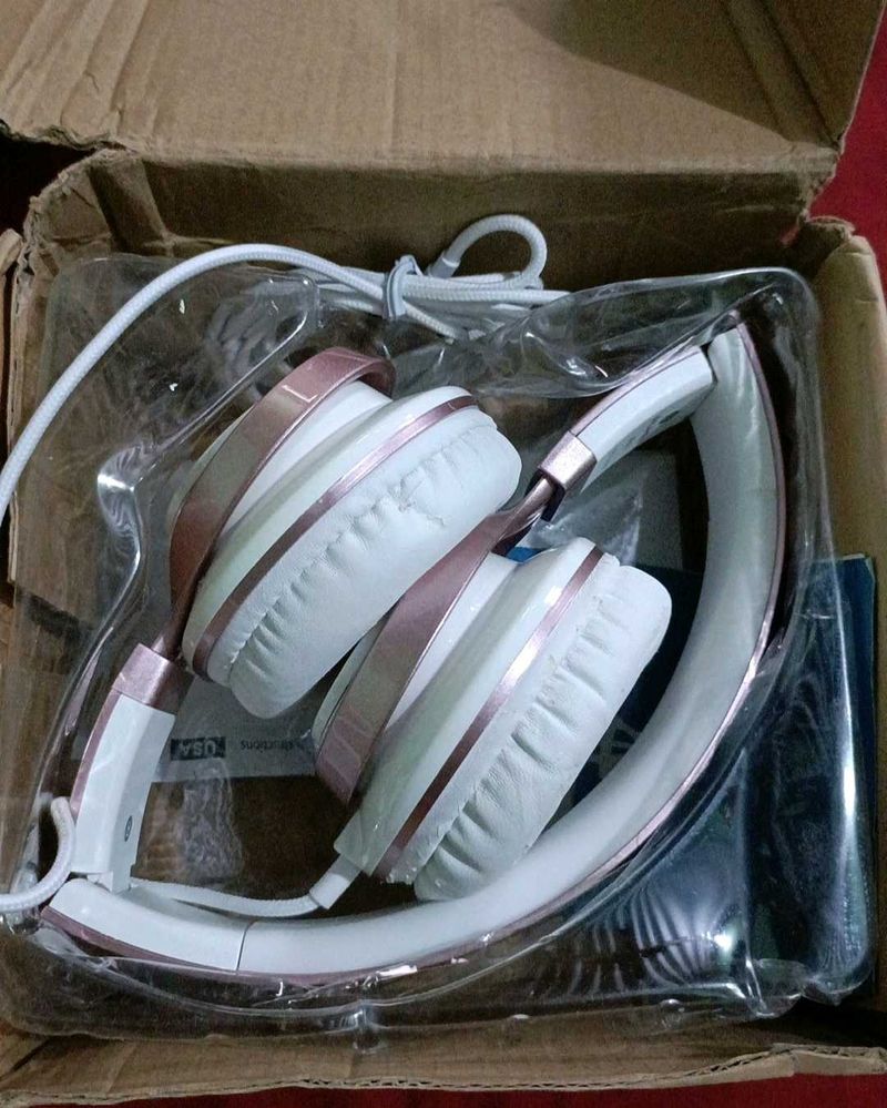 AILIHEN MS300 Wired Headphones, Stereo Foldable
