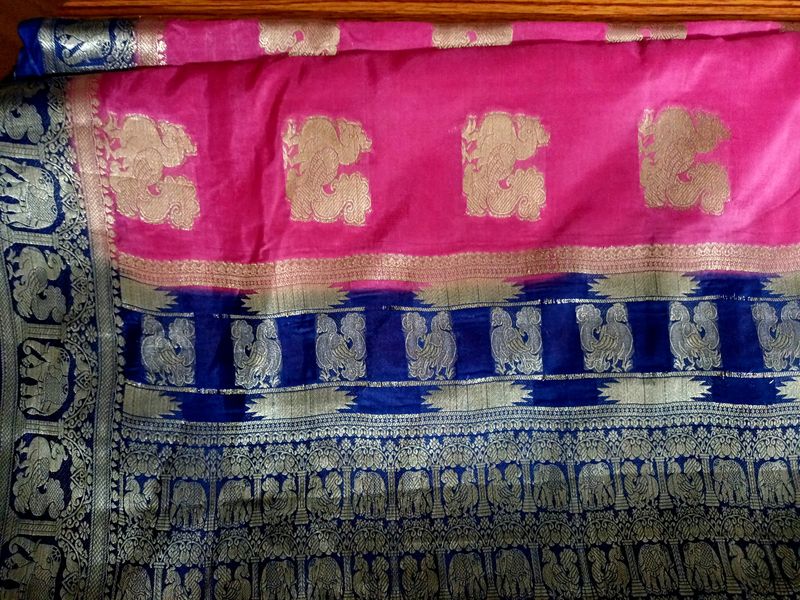 Pink &amp; Blue Elephant Print Sari