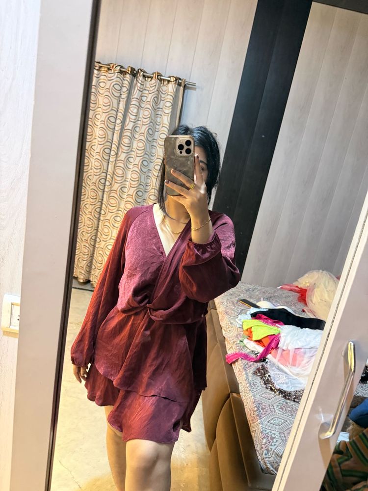 Maroon Velvet Wrap Dress🎀🦋