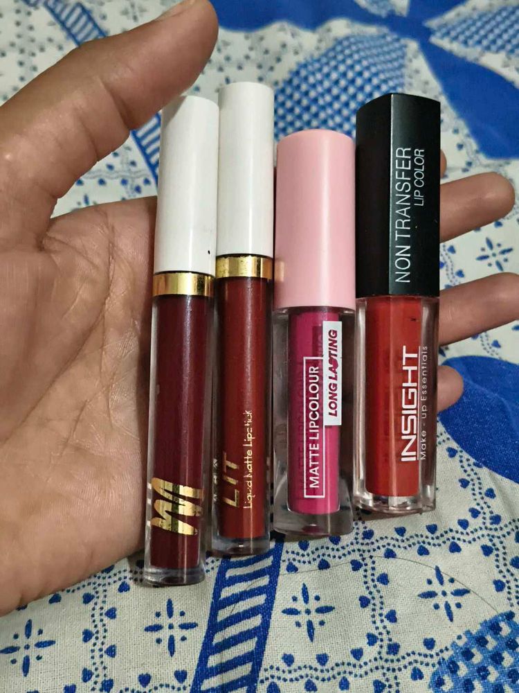4 liquid Lipsticks