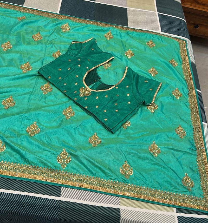 Beautiful 🌲Teal Saree with Blouse