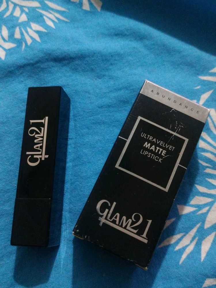 Glam21 Ultra Velvet Matte Lipstick