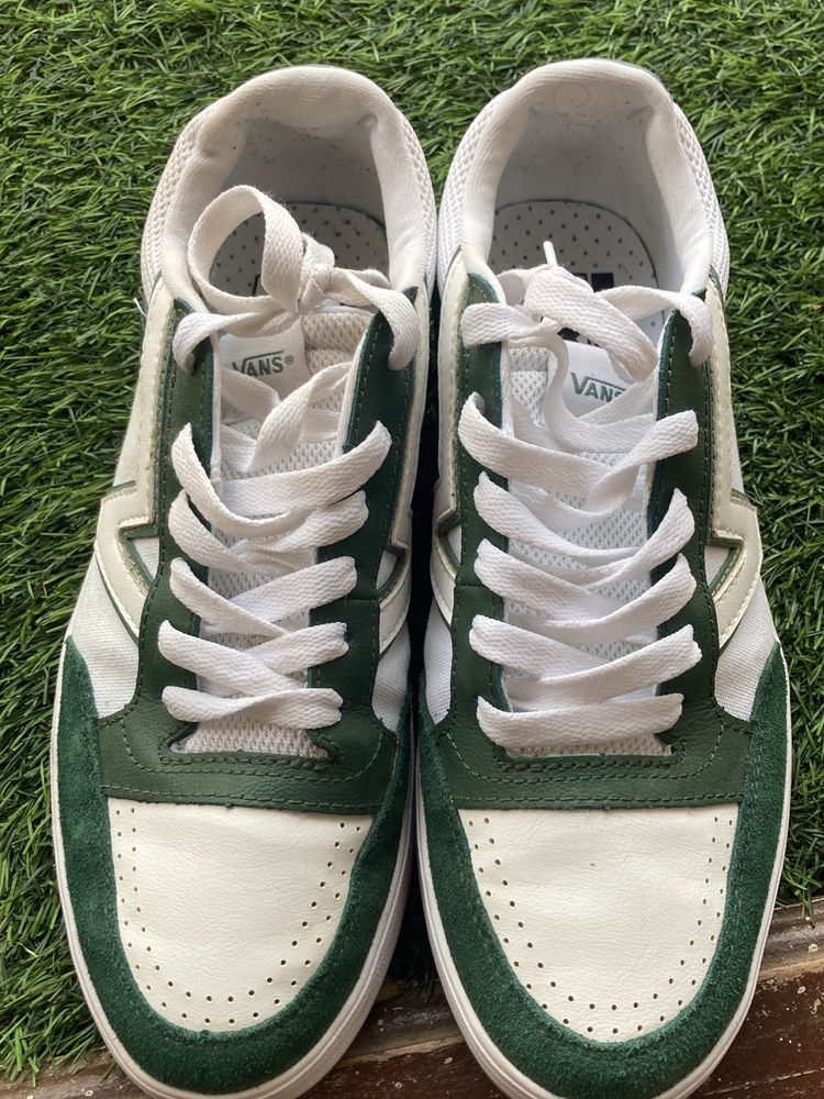 VANS Green &amp; White