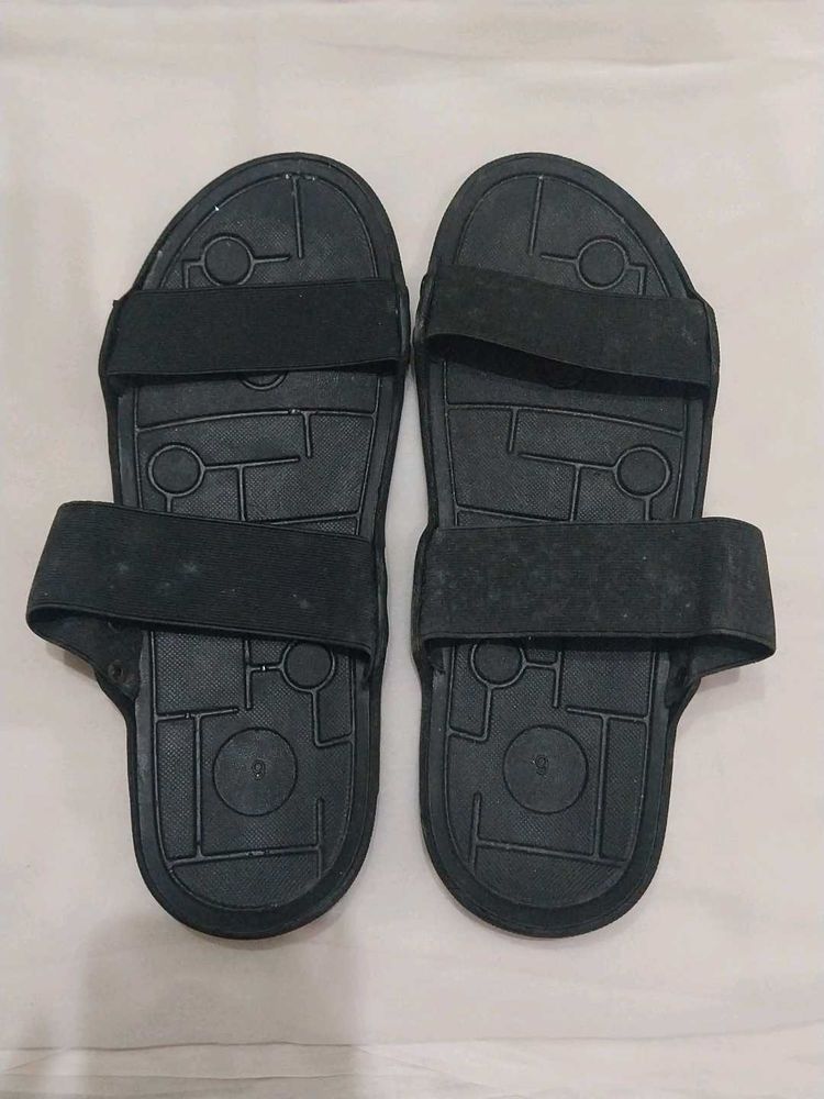 Comfortable Black Flip Flops