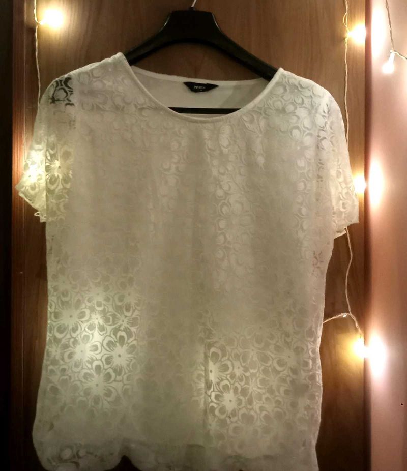 Elegant White Lace Short Sleeve Top