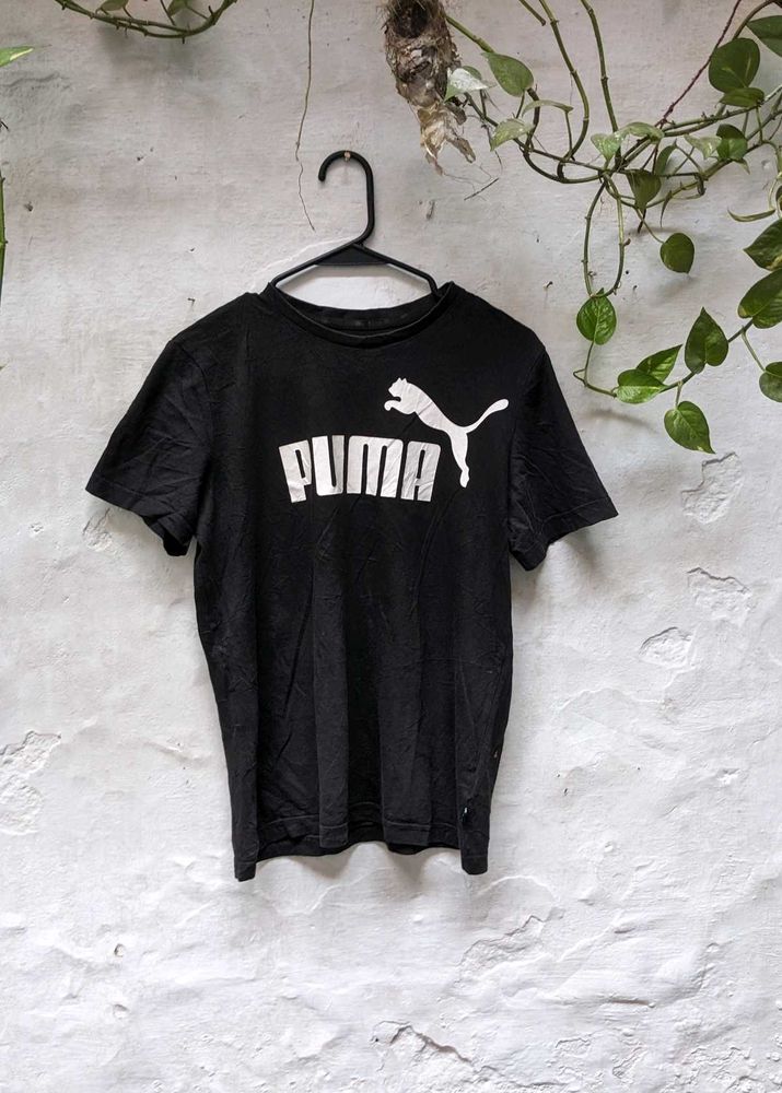 Puma Classic Logo T-Shirt
