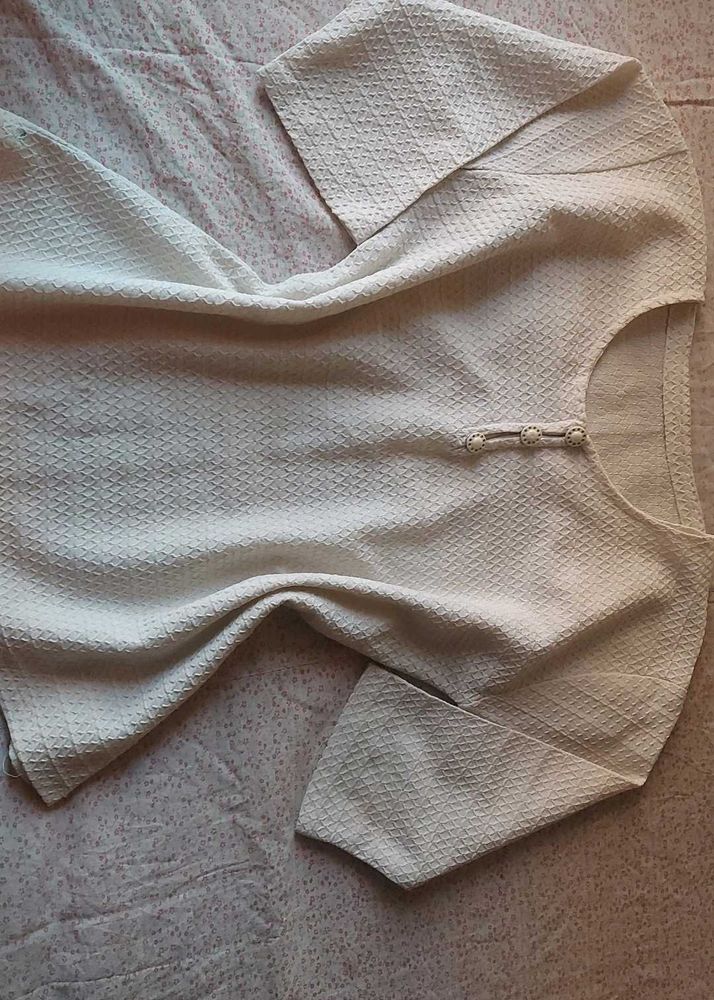 desi White Long Sleeve Top