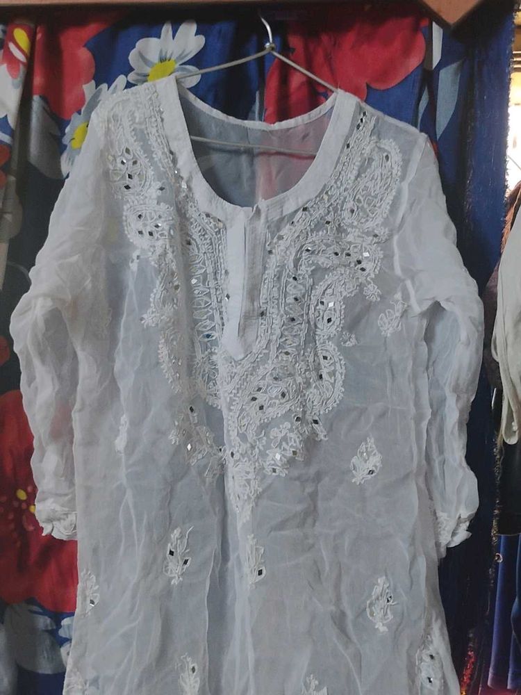 Elegant White Chikankari Kurti