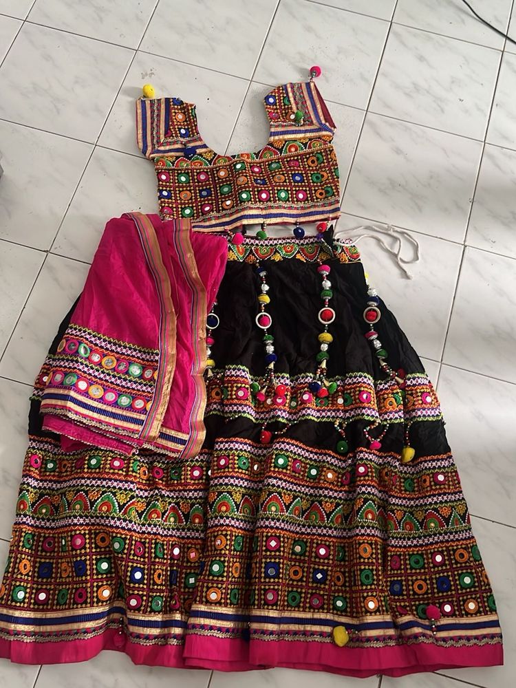 🌈 Vibrant Traditional Gujarati Chaniya Choli Set
