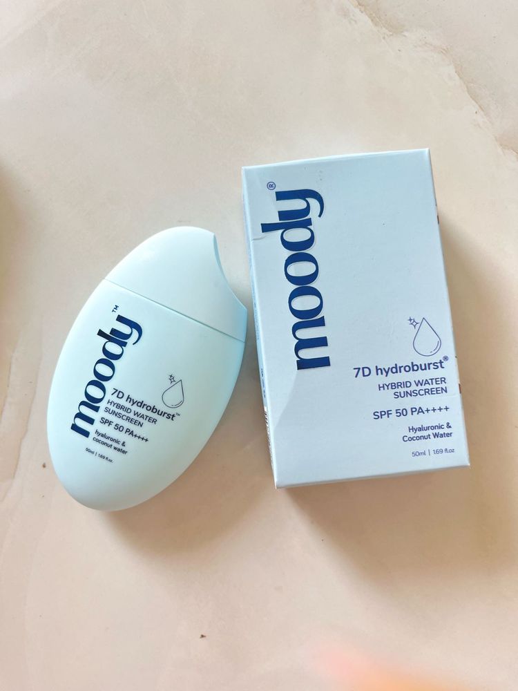 Moody 7D Hydroburst Hybrid Water Sunscreen SPF 50