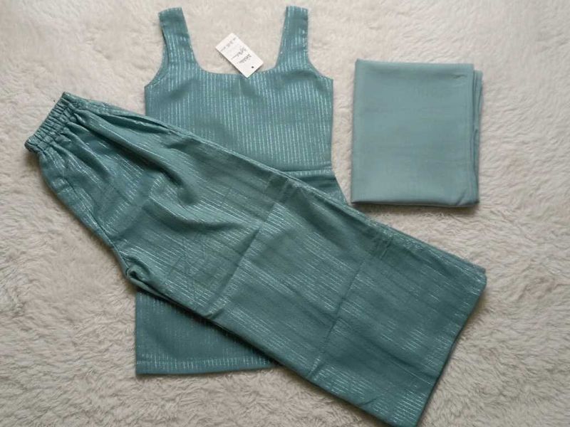 Cute short kurti with A line wide leg plazo Set