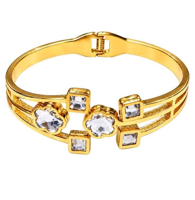 Elegant Gold Tone Bracelet with Crystals