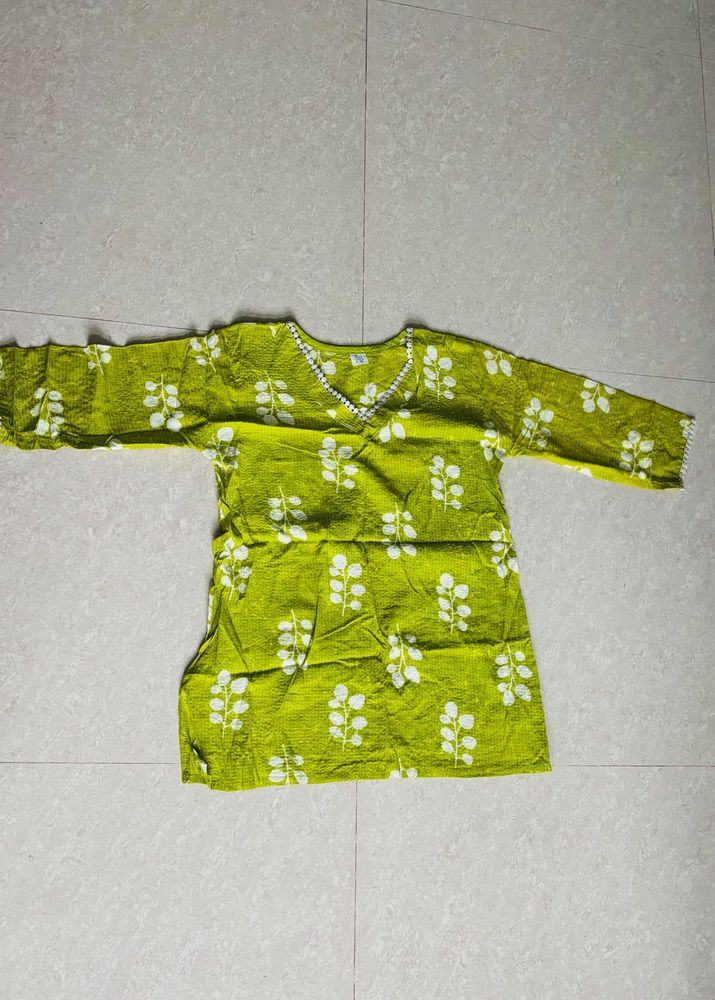 Green Leaf Print Kurta