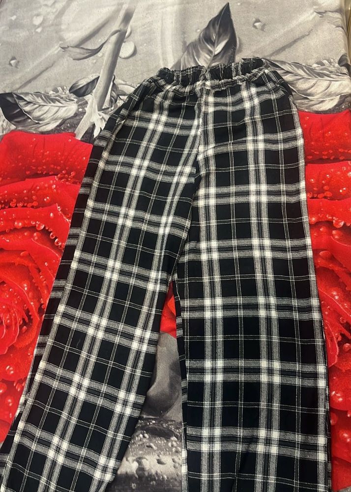Black &amp; White Plaid Joggers
