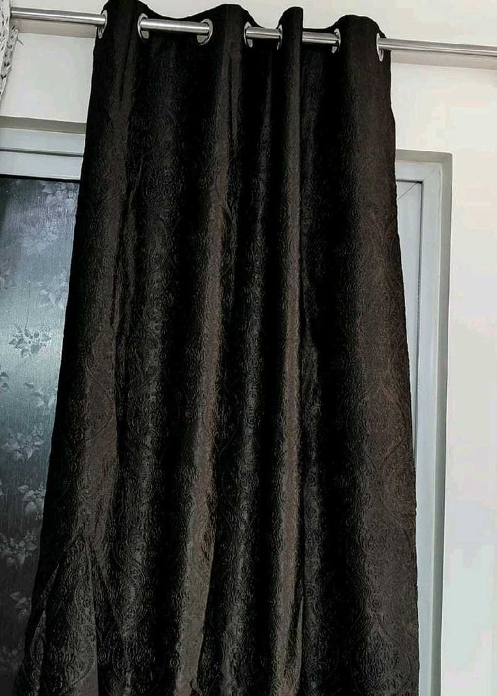 Curtain (9ft.) 4 Pic.