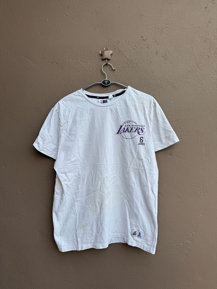 Los Angeles Lakers LeBron James T-Shirt