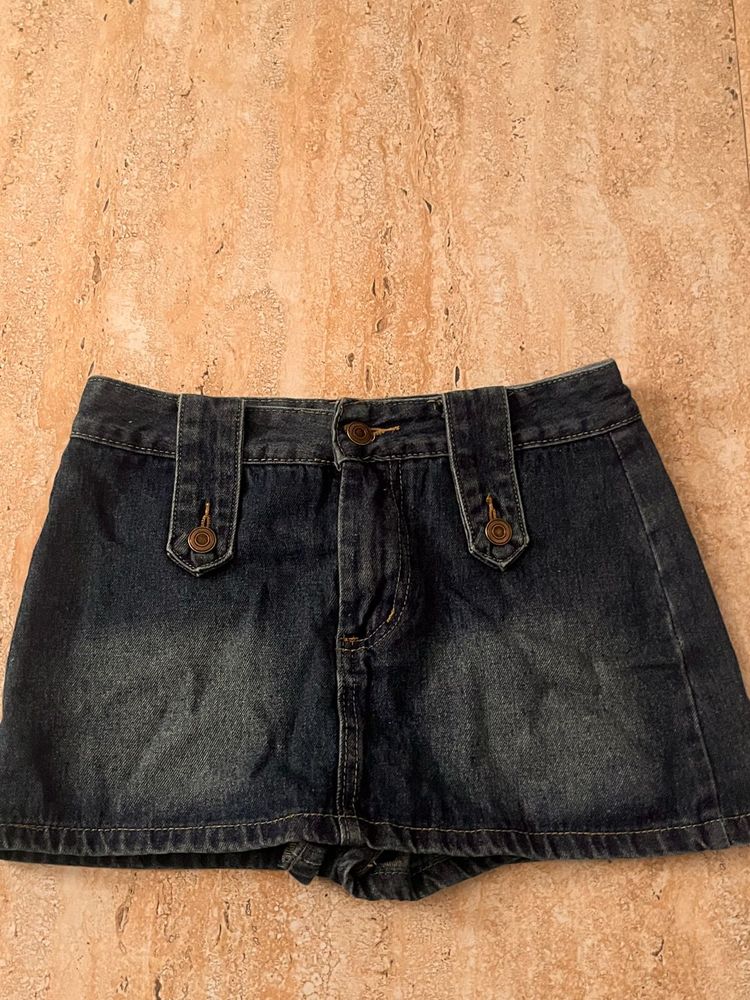 Y2K Denim Mini Skirt w/ Inbuilt Shorts