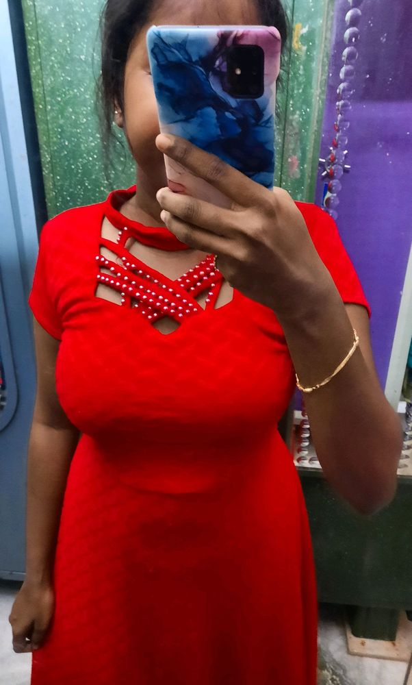 Red midi dress