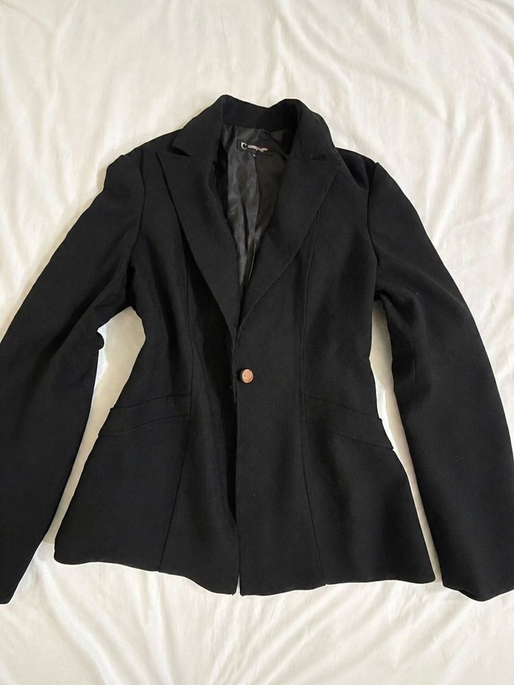 Chic Black Blazer Jacket