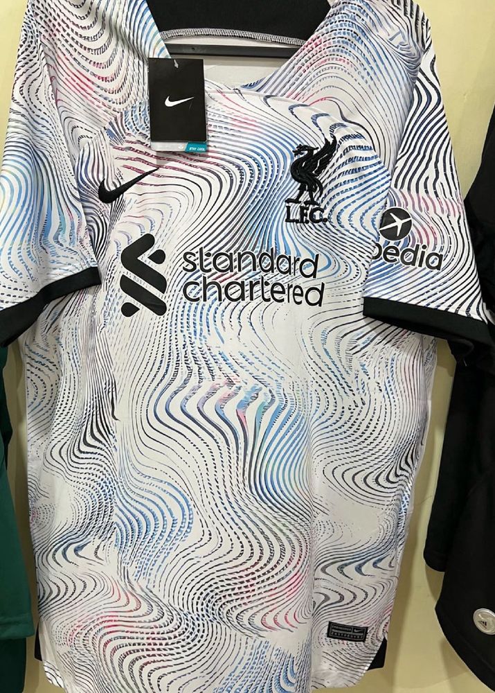 Liverpool FC 22/23 Away Jersey Salah