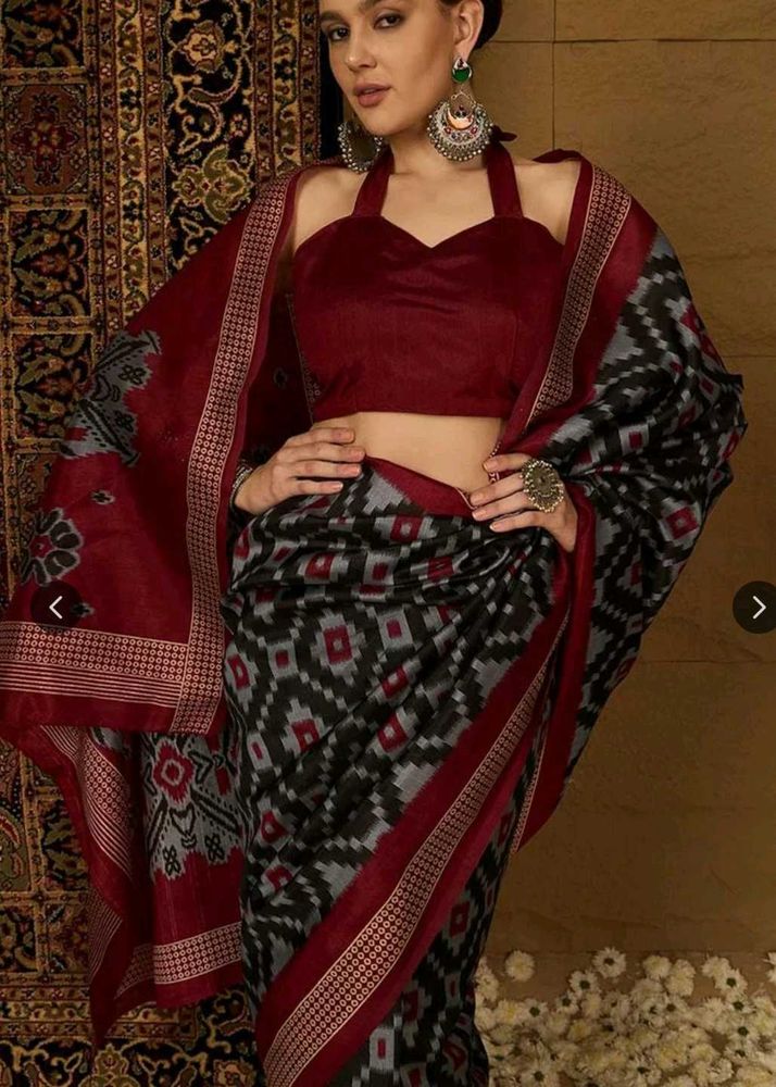 Elegant Ikat Silk  BlendSaree with Blouse Piece