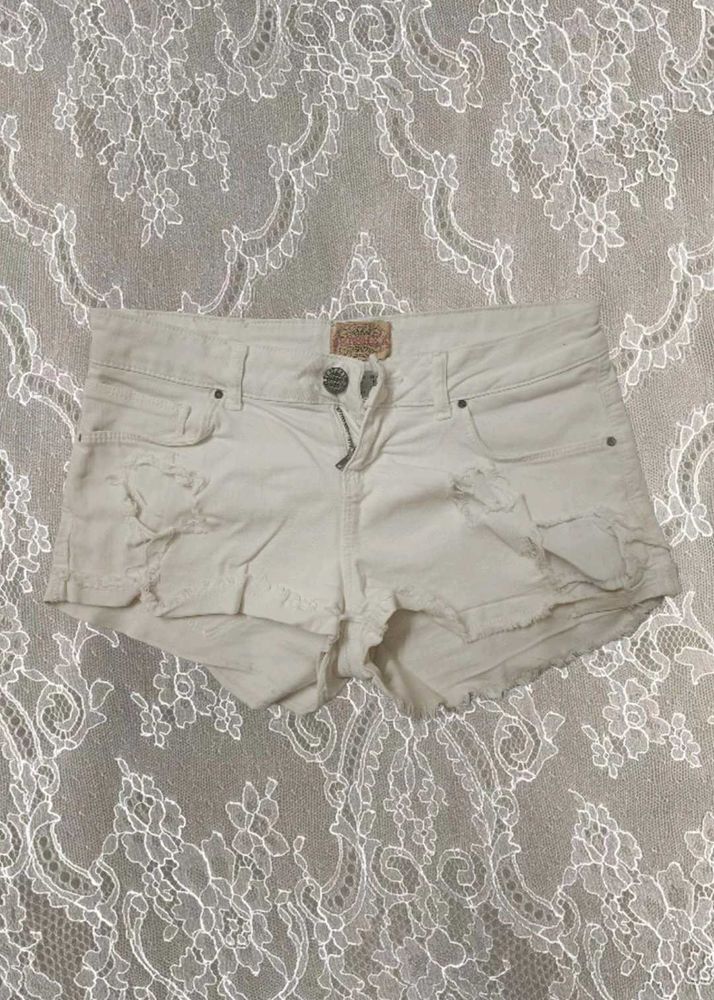 vintage bershka low waisted mini shorts