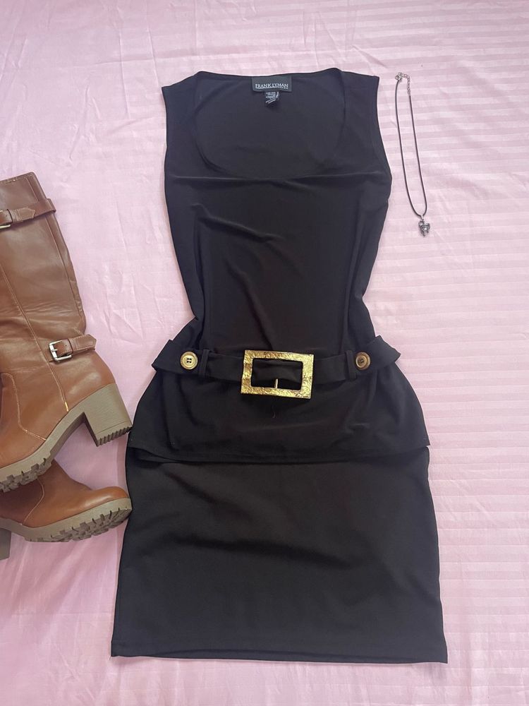 Sleek Black Belted Top&amp; Skirt combo