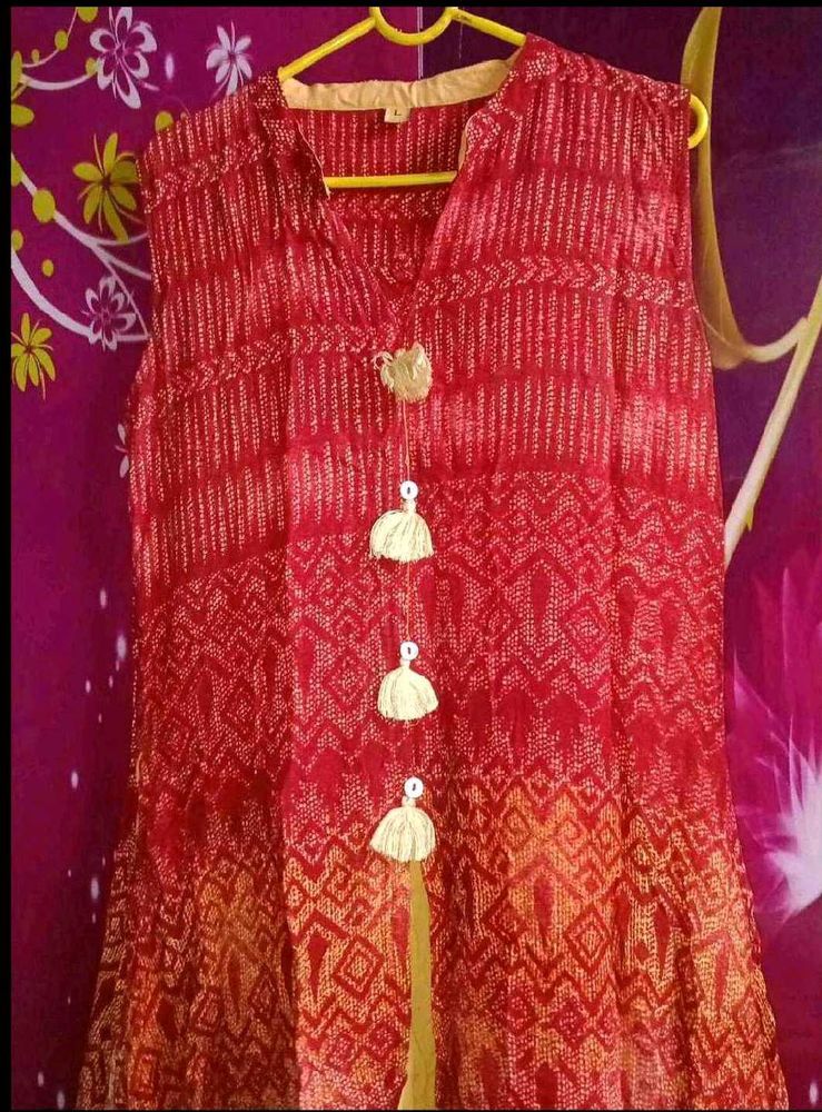 Red Embroidered Tassel Kurta